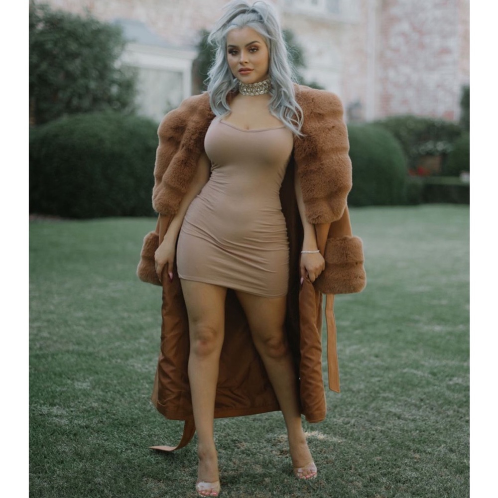 MISSGUIDED FAUX FUR COAT NEW